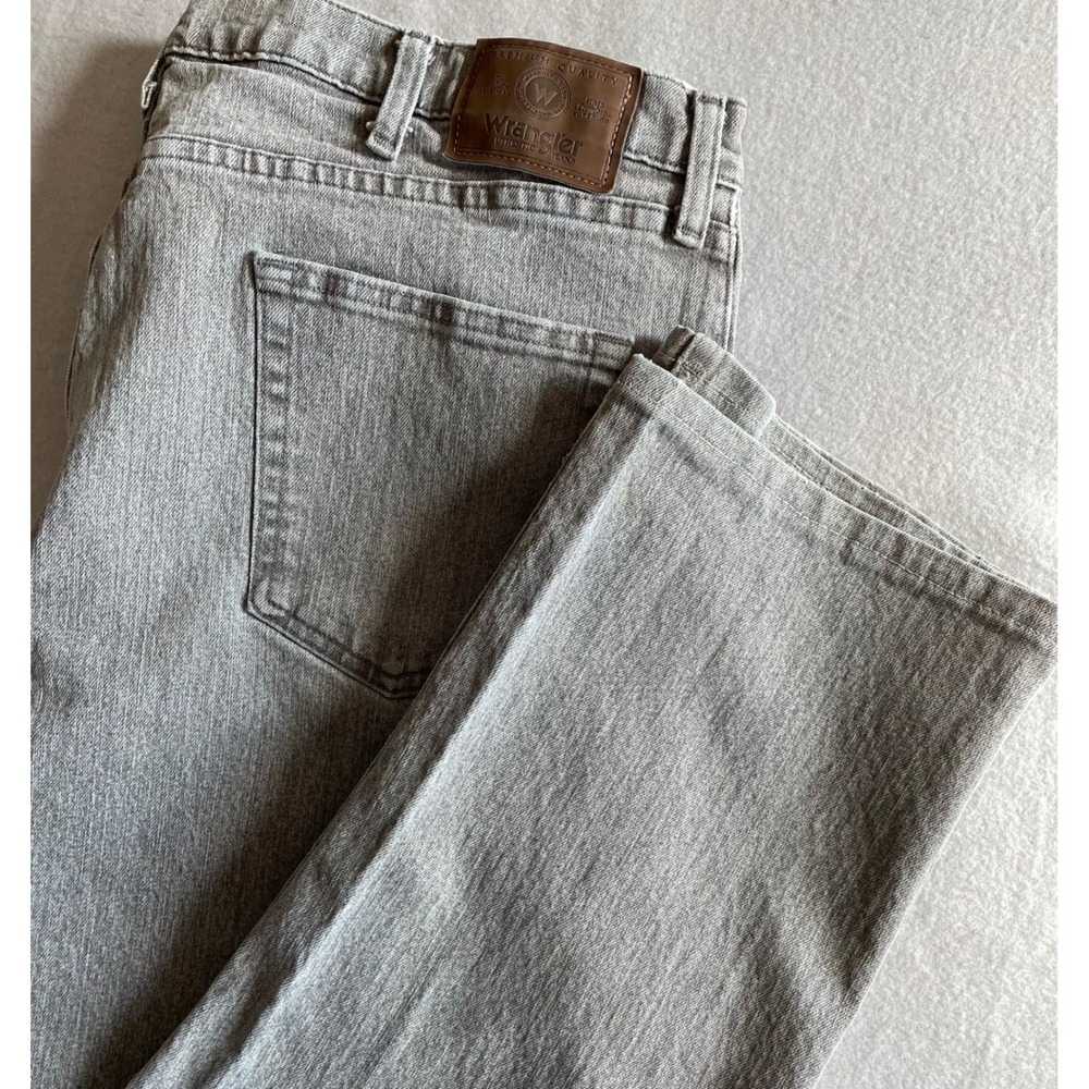 Wrangler Authentic Jeans Mens 40x32 Gray Relaxed Fit Straight Leg‎ Denim Pants